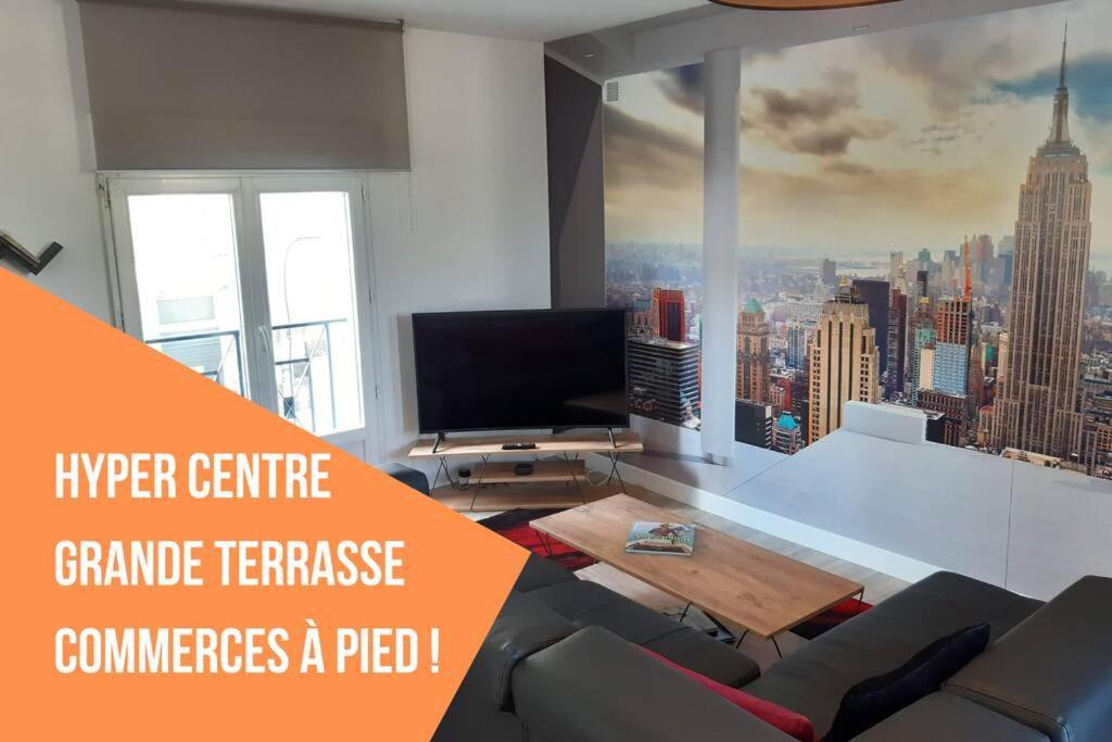 Appartement Renove Le New-York En Centre Ville - Terrasse Et Parking - Non Climatise La Roche-Chalais 外观 照片